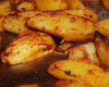 A little secret for the tastiest roasted potatoes: Always perfectly crispy and won’t stick