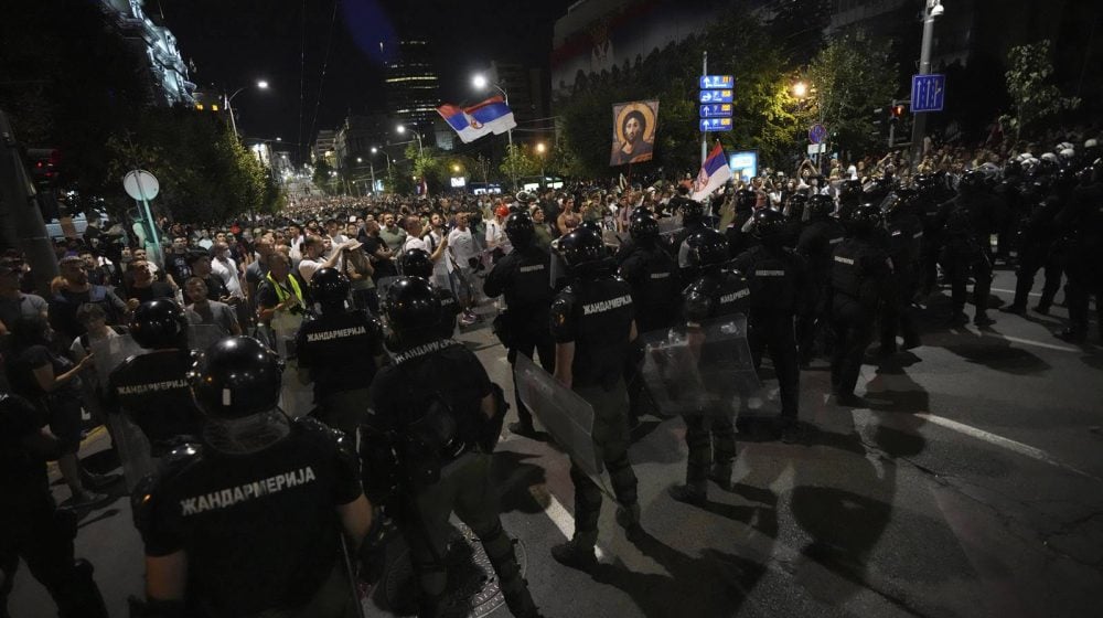 AP: Clashes Between Protesters, Loyalists of Autocratic President Aleksandar Vučić, and Police on Serbia’s Streets