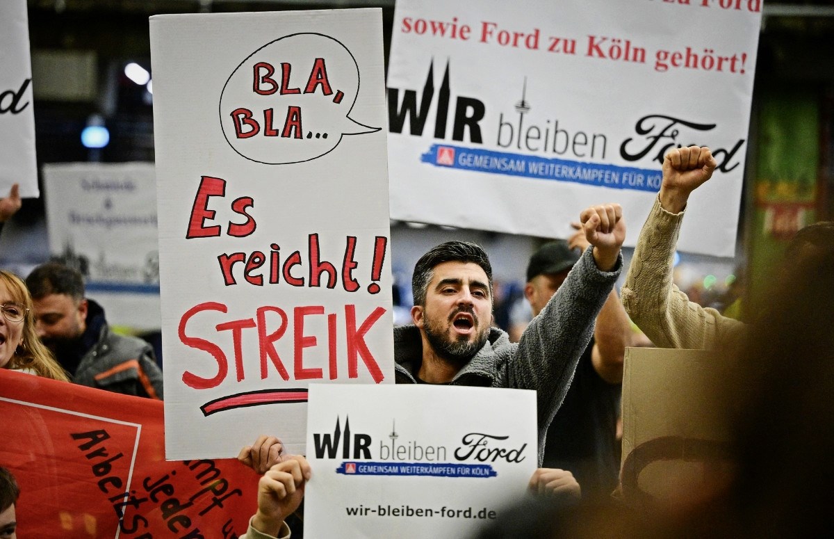 Photo: Profimedia Historic Strike of Ford Workers in Germany.