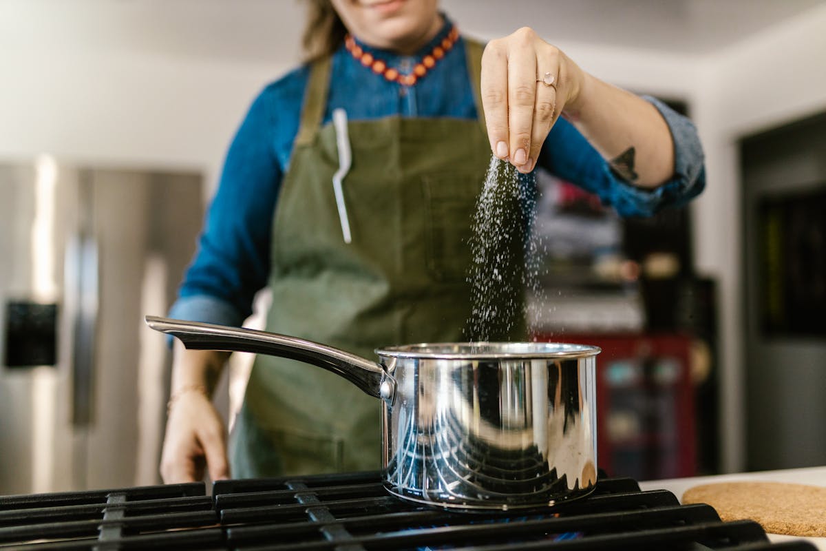 Professional Chefs Explained When It’s Best to Salt Food