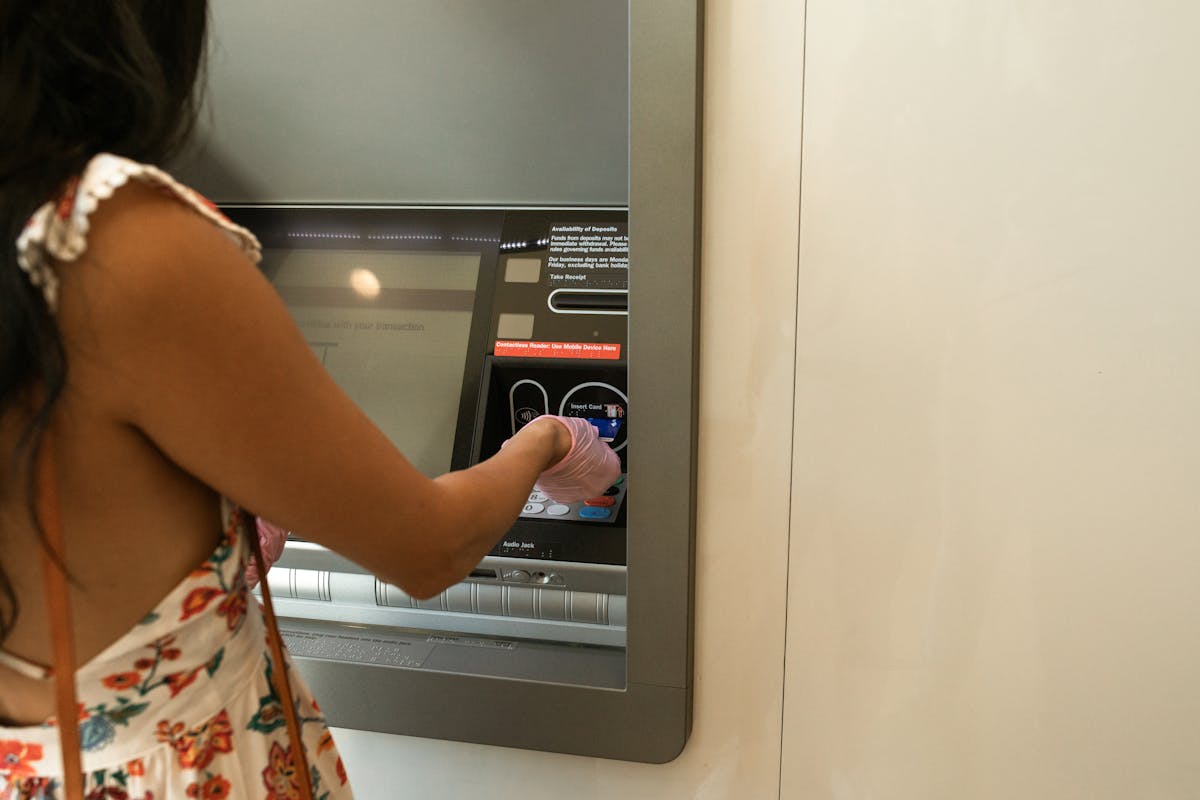 Podizanje gotovine na bankomatima uskoro neće biti moguće?